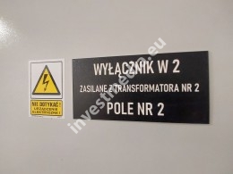 tabliczki na urządzenia elektryczne