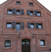 Logo litery na elewacje aluminium stal mosiądz