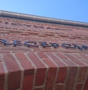 Logo litery na elewacje aluminium stal mosiądz