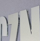 Logo litery na elewacje aluminium stal mosiądz