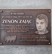 commemorative plaques made of brass